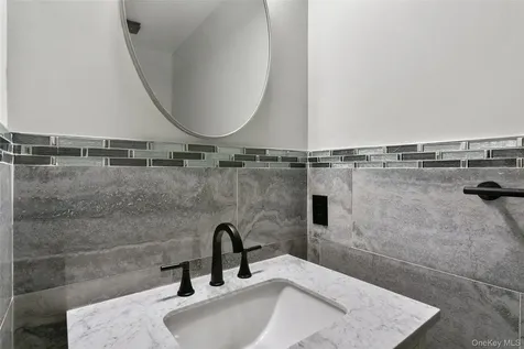 135 Boulder Ridge Road Scarsdale NY 10583