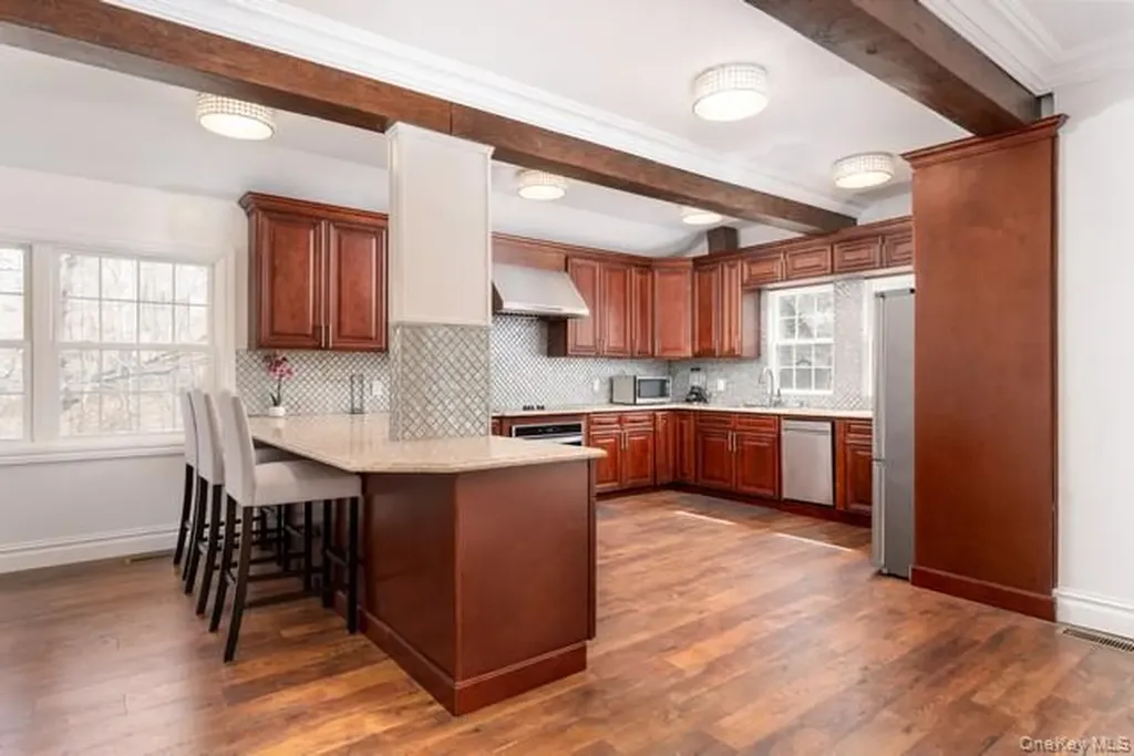 9 Tower Hill Road Shoreham NY 11786