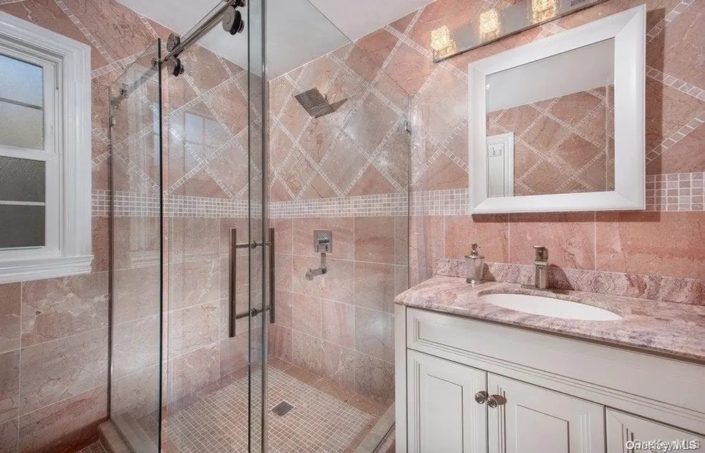 9 Tower Hill Road Shoreham NY 11786
