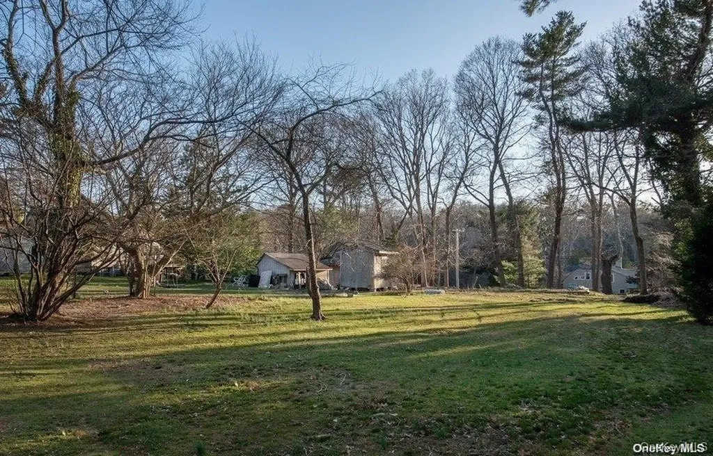 9 Tower Hill Road Shoreham NY 11786