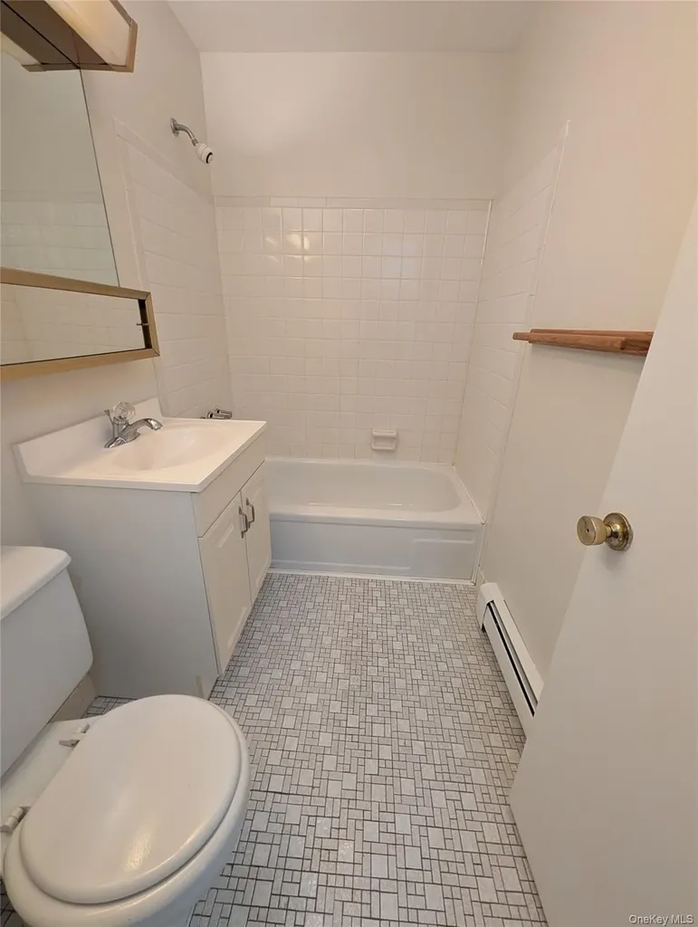 9 Loudon Drive Fishkill NY 12524