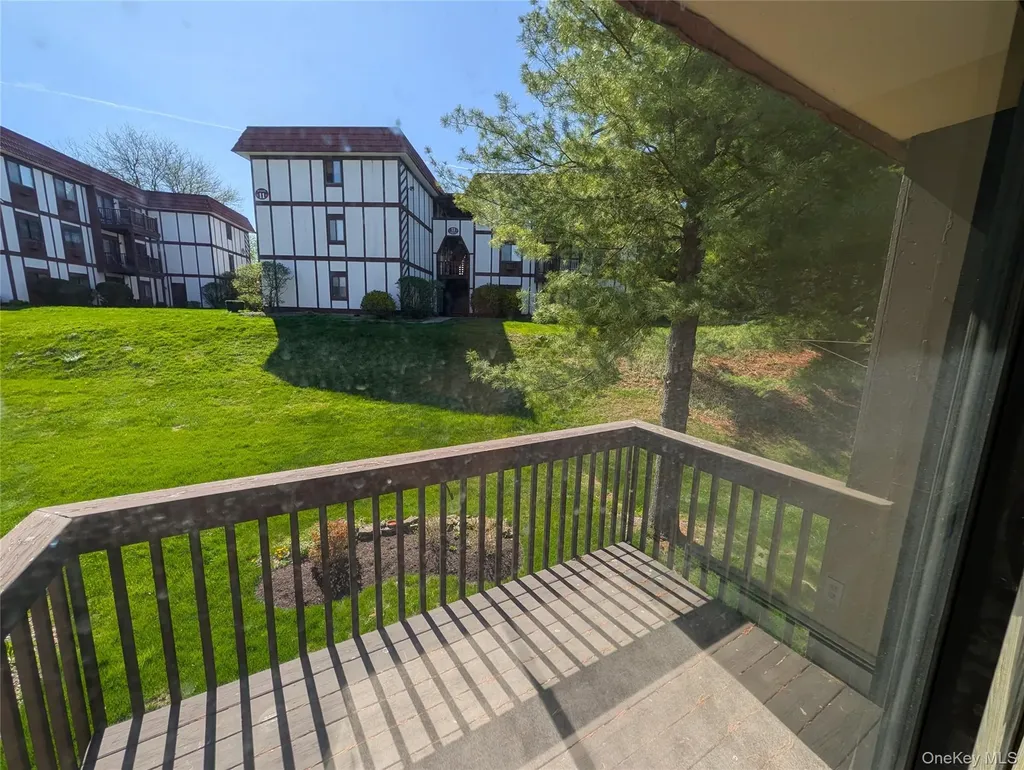 9 Loudon Drive Fishkill NY 12524