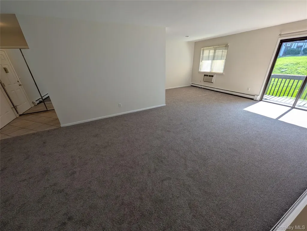 9 Loudon Drive Fishkill NY 12524