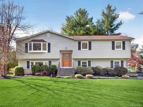 18 Termakay Drive New City NY 10956