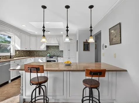 18 Termakay Drive New City NY 10956