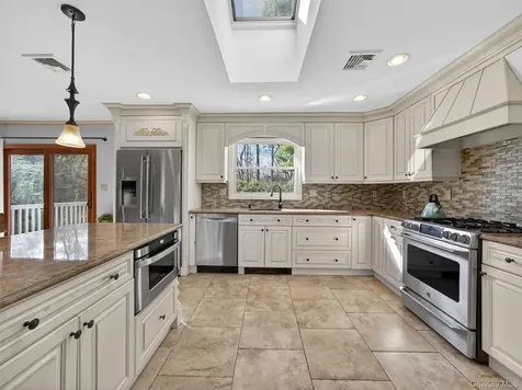 18 Termakay Drive New City NY 10956
