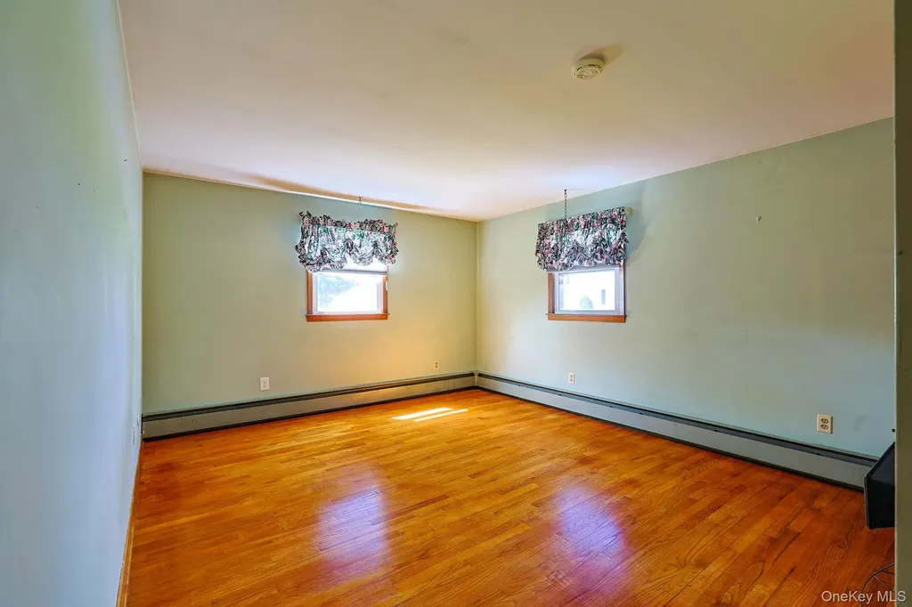 3 Regimental Place New Windsor NY 12553
