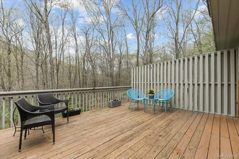47 Driftwood Somers NY 10589