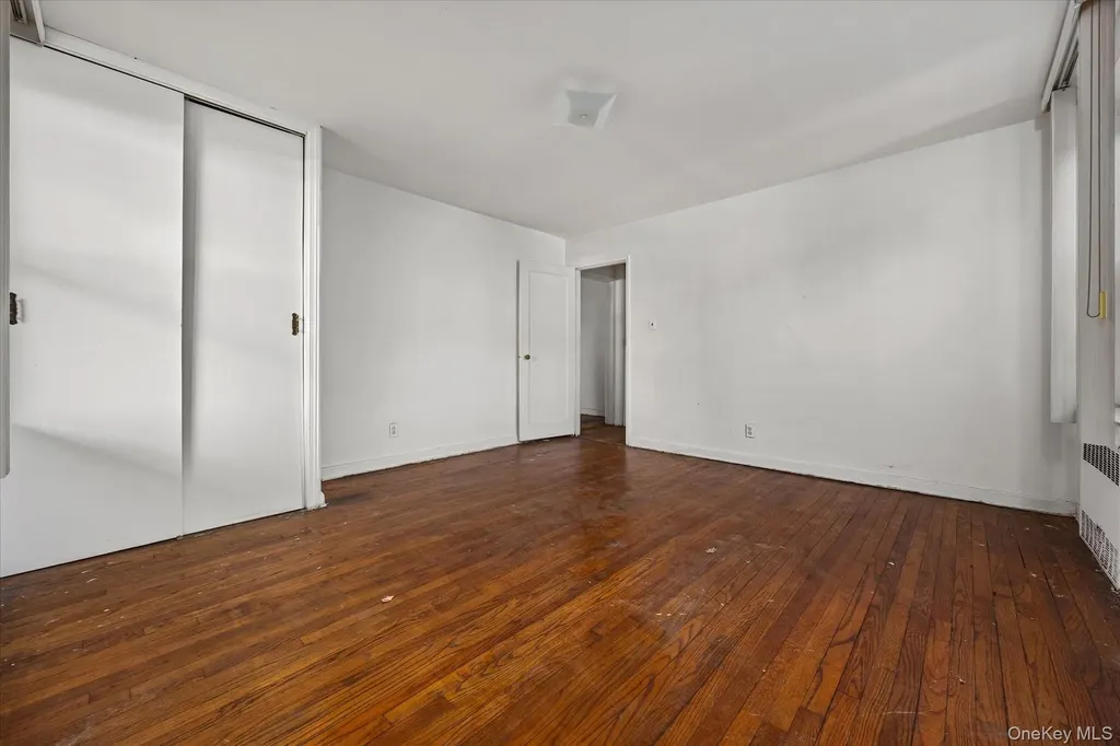 105-33 66th Forest Hills NY 11375