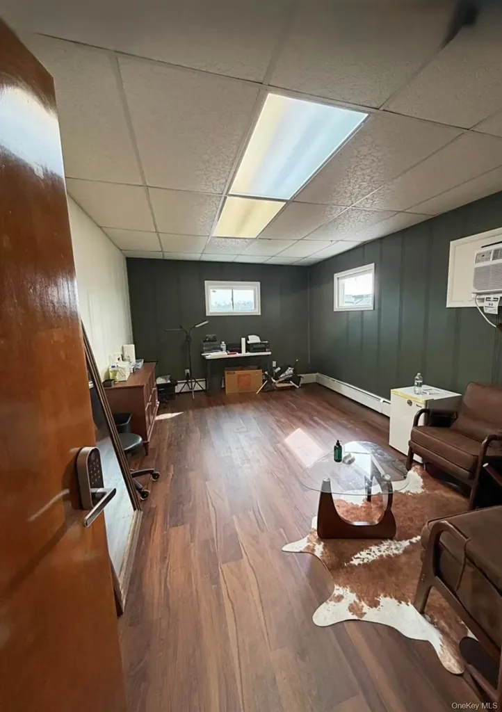 64 Gleneida Avenue Carmel NY 10512
