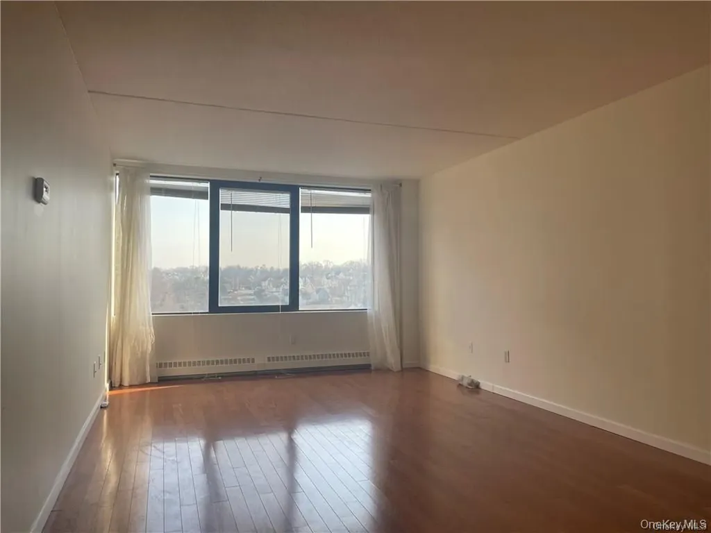 4 Martine Avenue White Plains NY 10606