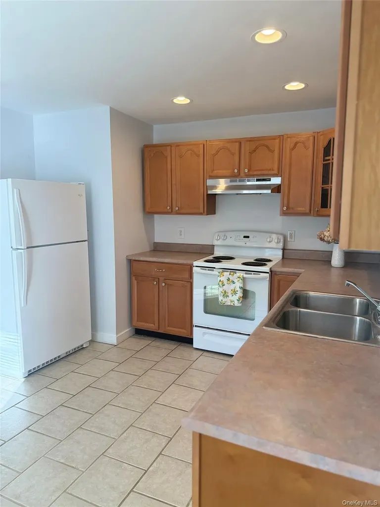 43 Barton Street Millerton NY 12546