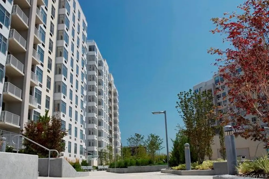 4028 College Point Boulevard Flushing NY 11354