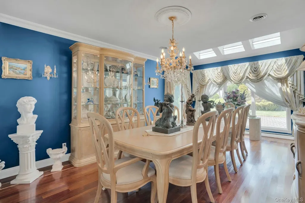 Dix Hills NY 11746