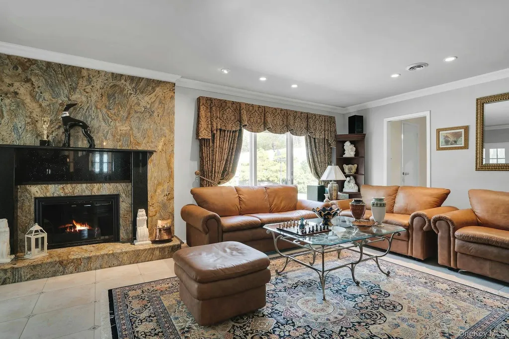 Dix Hills NY 11746