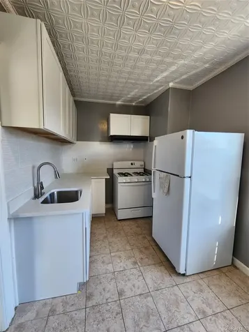 184 Trenchard Street Yonkers NY 10704