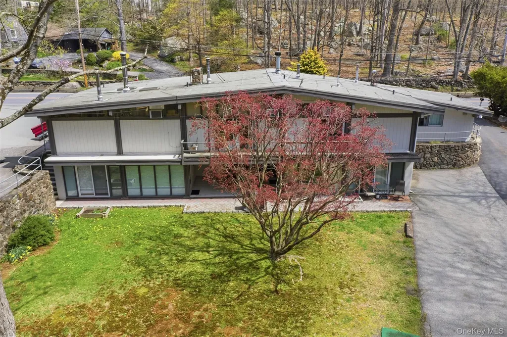 40 Westchester Avenue Pound Ridge NY 10576