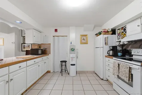 40 Westchester Avenue Pound Ridge NY 10576