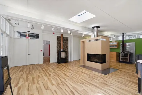 40 Westchester Avenue Pound Ridge NY 10576
