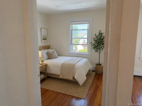 41 Mcalpin Avenue Mahopac NY 10541