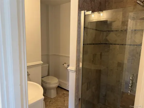41 Mcalpin Avenue Mahopac NY 10541