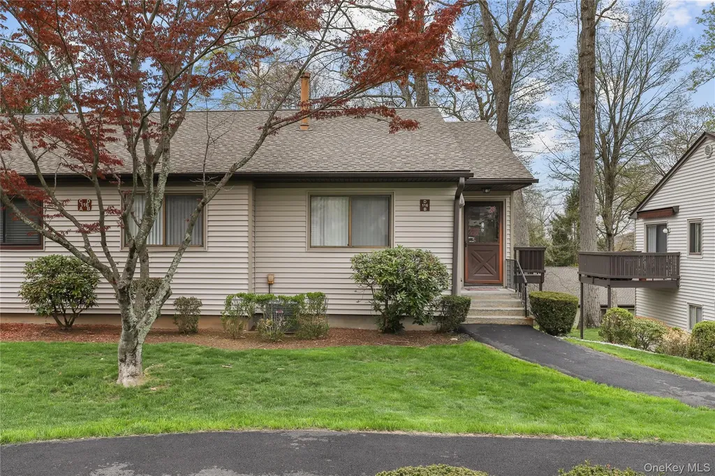 116 Village Road Yorktown Heights NY 10598