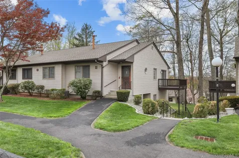 116 Village Road Yorktown Heights NY 10598