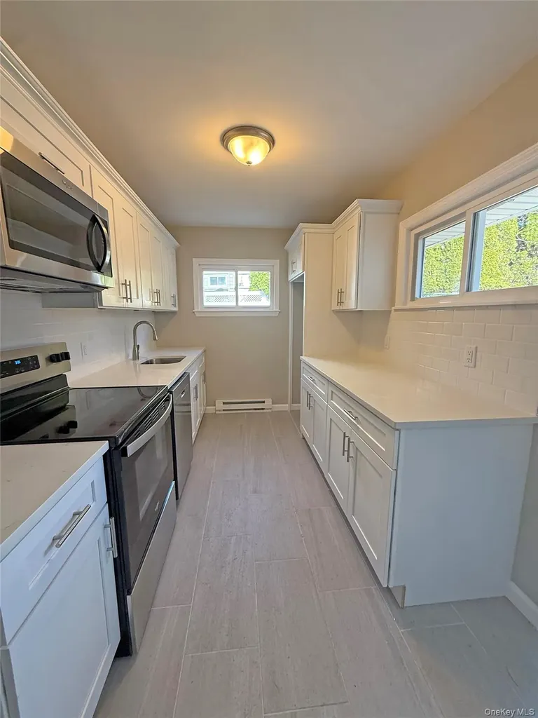 102 Mountaindale Road Yonkers NY 10710