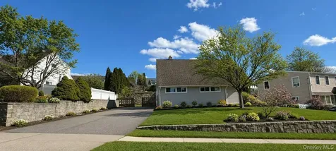 102 Mountaindale Road Yonkers NY 10710