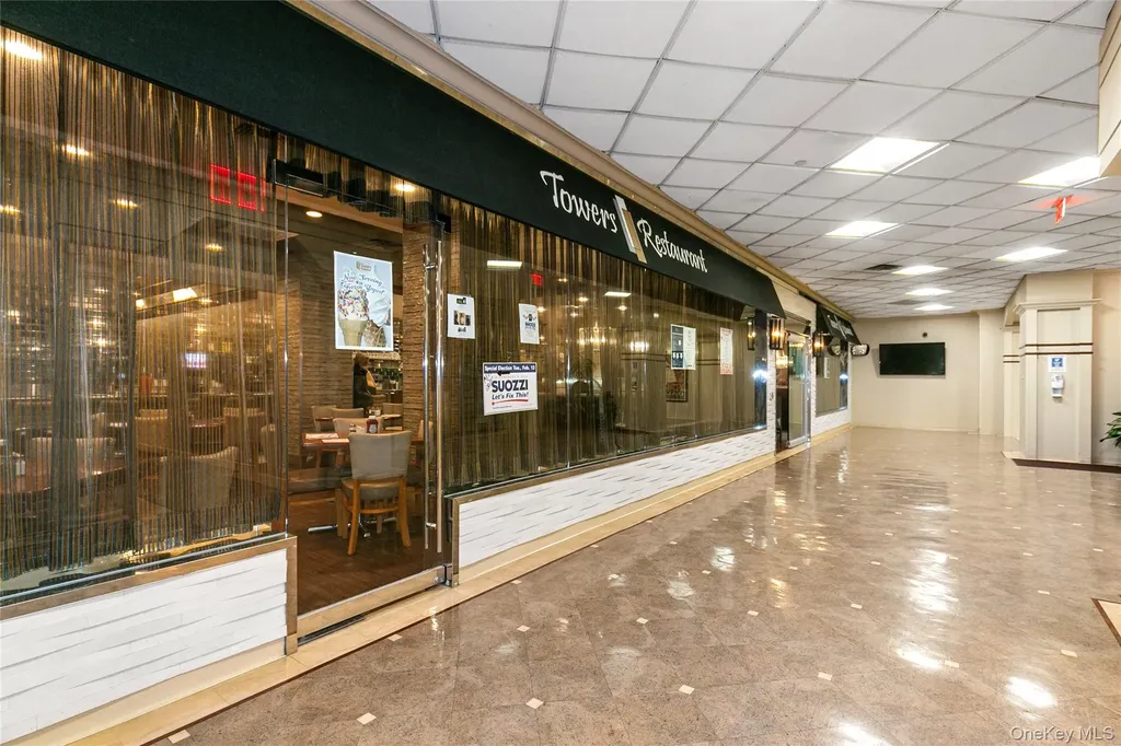 269-10 Grand Central Parkway Floral Park NY 11005