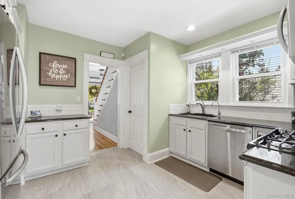 112 Hobart Avenue Port Chester NY 10573