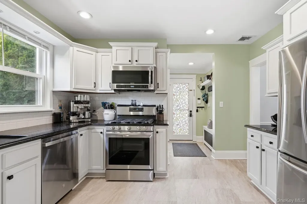 112 Hobart Avenue Port Chester NY 10573