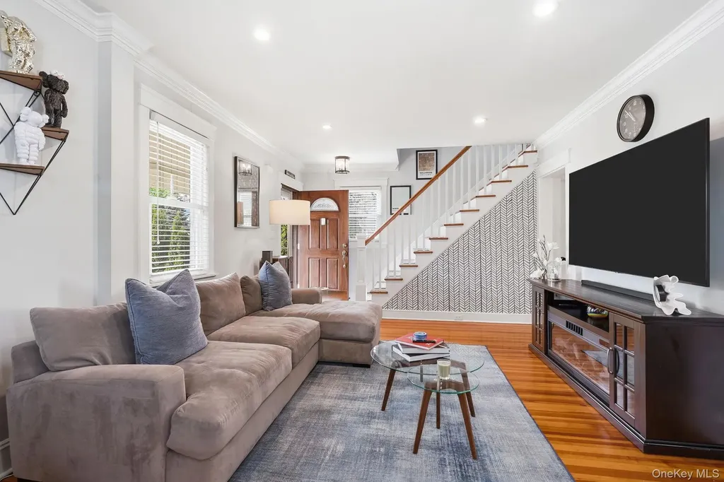 112 Hobart Avenue Port Chester NY 10573