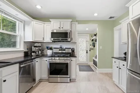 112 Hobart Avenue Port Chester NY 10573
