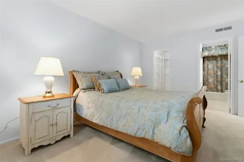 567 Heritage Hills Somers NY 10589