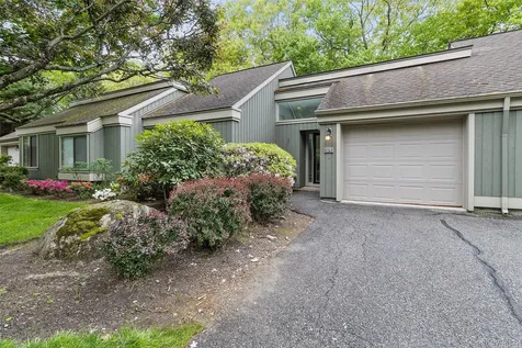 567 Heritage Hills Somers NY 10589