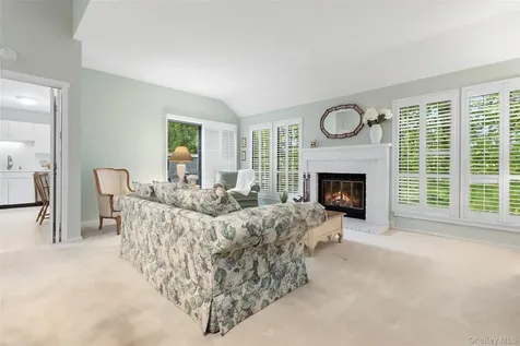 567 Heritage Hills Somers NY 10589