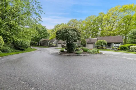 567 Heritage Hills Somers NY 10589