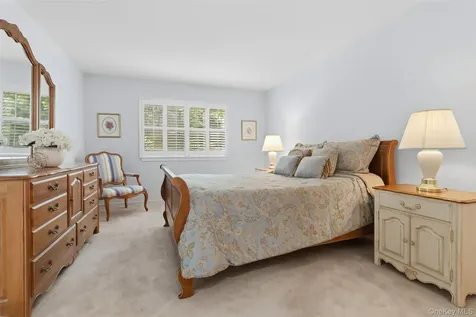 567 Heritage Hills Somers NY 10589