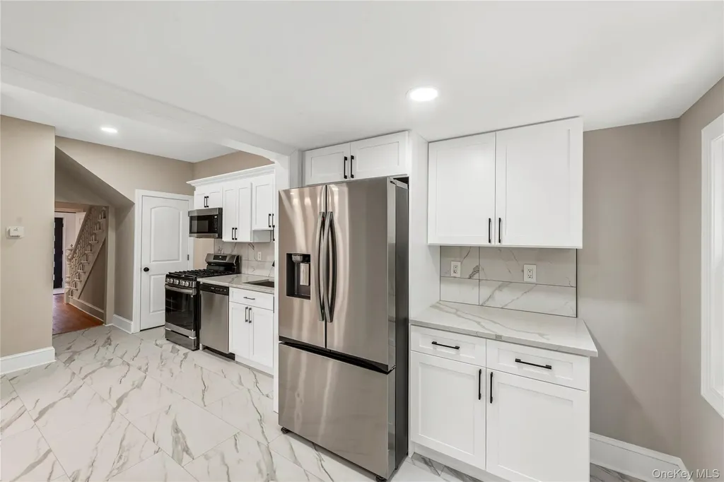 1488 Rosedale Avenue Bronx NY 10460