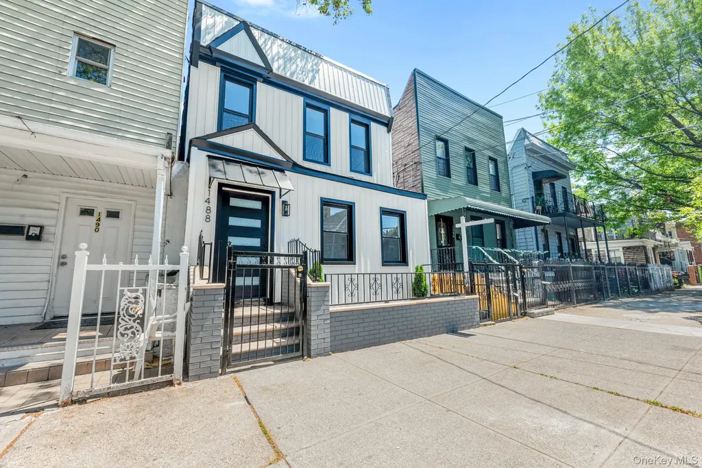 1488 Rosedale Avenue Bronx NY 10460