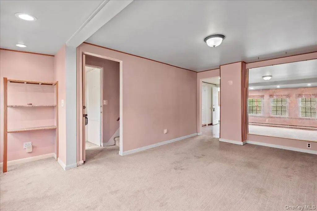 35 Fallkill Avenue Poughkeepsie NY 12601