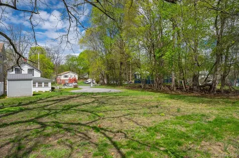 35 Fallkill Avenue Poughkeepsie NY 12601
