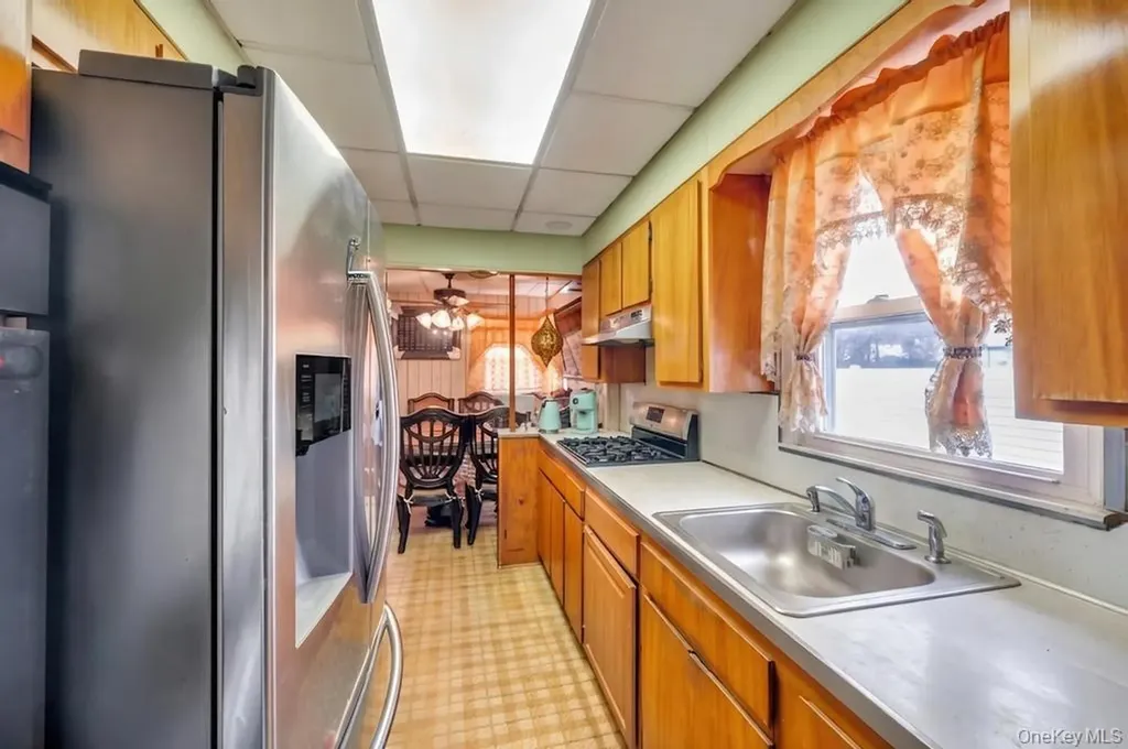 67 Myers Avenue Hicksville NY 11801