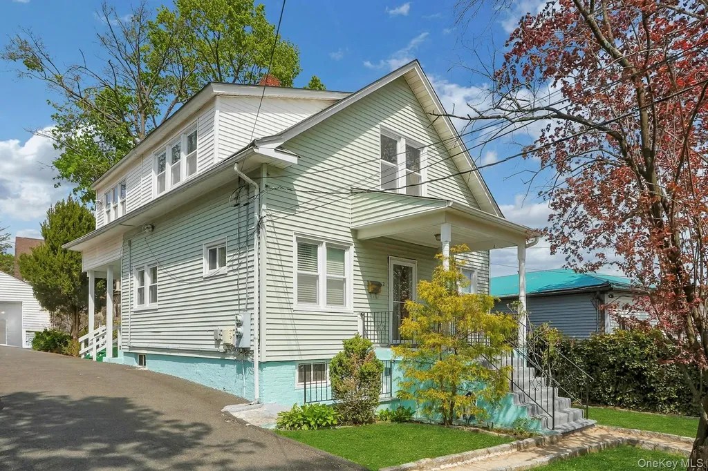 12 E Catherine Street Nyack NY 10960