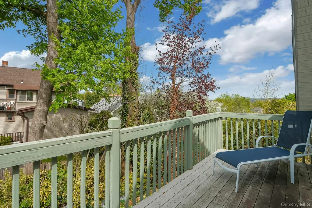 12 E Catherine Street Nyack NY 10960