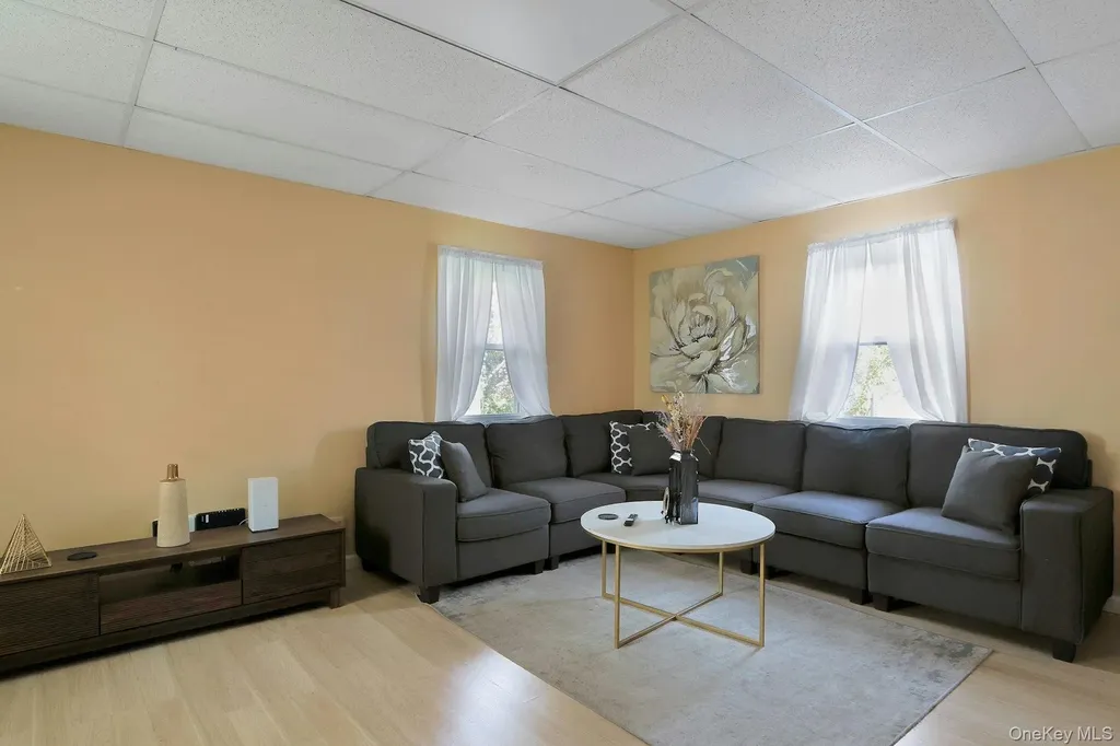 12 E Catherine Street Nyack NY 10960