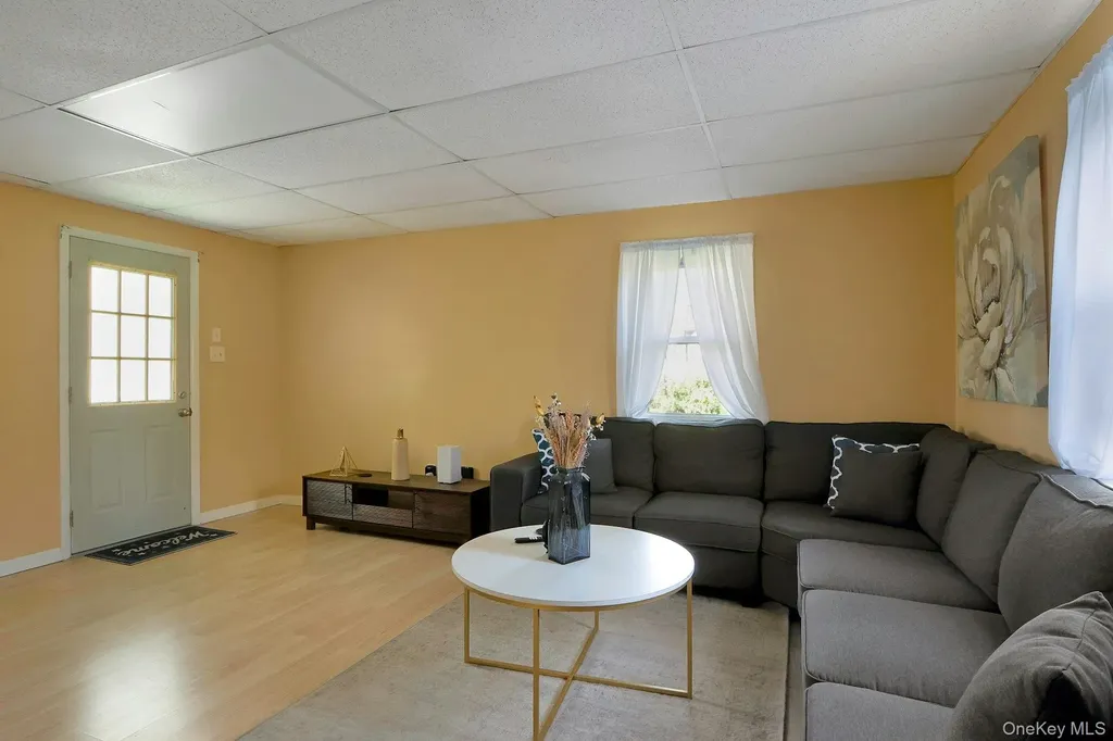 12 E Catherine Street Nyack NY 10960
