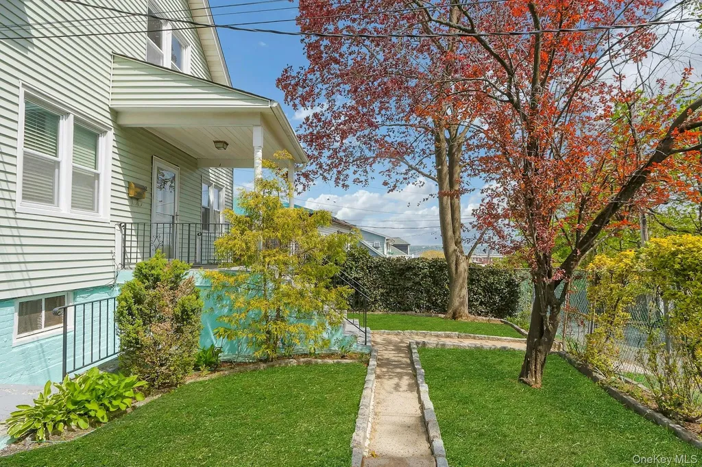 12 E Catherine Street Nyack NY 10960