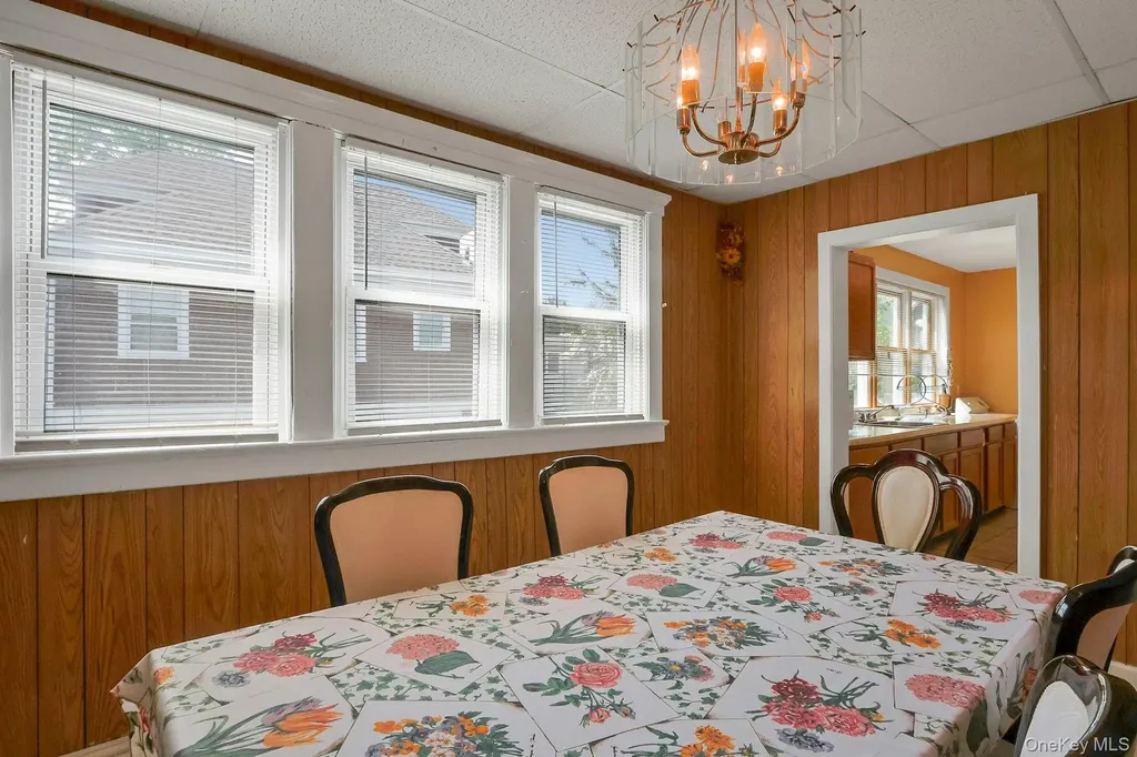 12 E Catherine Street Nyack NY 10960
